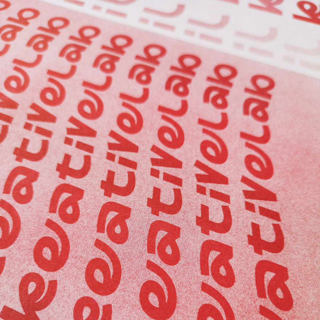 Carteles impresos en risografía para Creative Lab, proyecto de CEI Escuela de Diseño