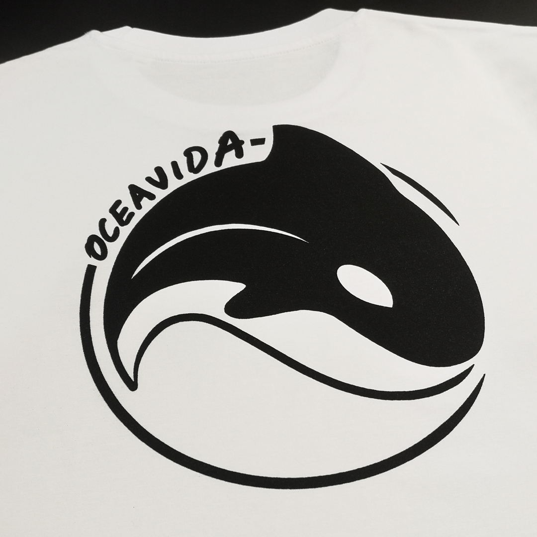 Camisetas de algodón orgánico y serigrafía ecológica de tintas al agua para la Asociación Oceavida.